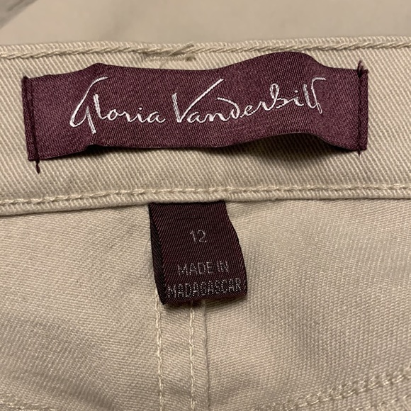 Women’s Size 12 Gloria Vanderbilt khaki pants. Worn once. - Picture 2 of 2